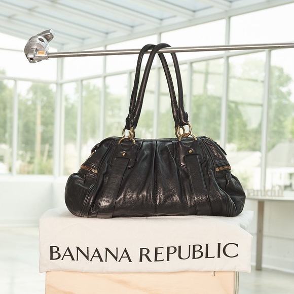 Banana Republic Bags Banana Republic Handbag Poshmark